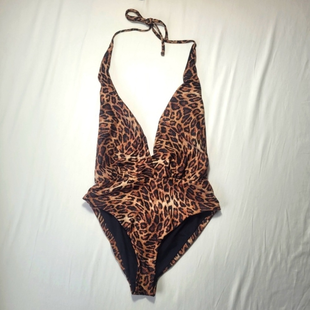 Zara One-Piece Halter Plunging Neck Leopard Animal Print Swimsuit Size Medium